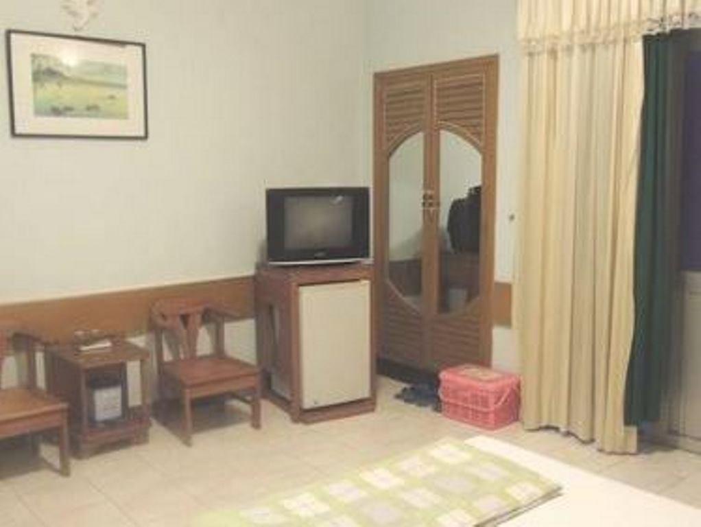 Phoenix Hotel Хюэ Экстерьер фото